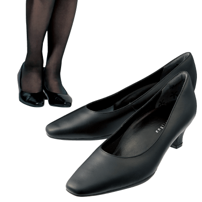 黒のパンプス