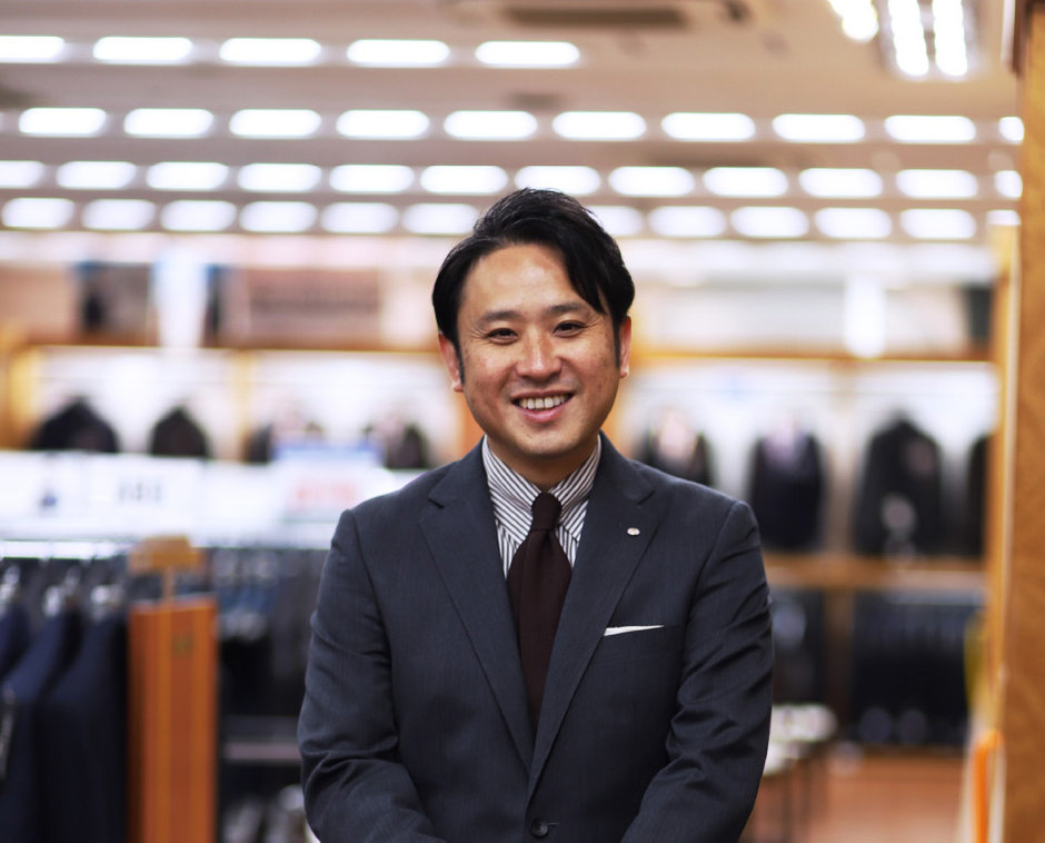 商品バイヤー 上野翔太 プロフィール画像