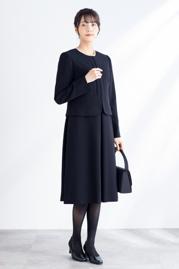 ノーカラーアンサンブルフォーマル