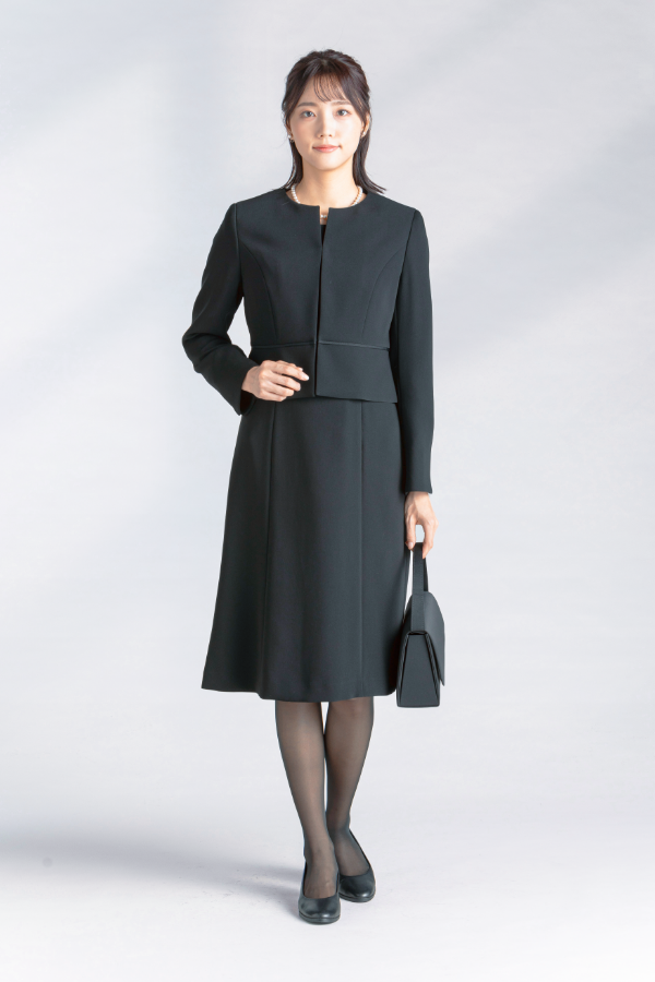 ノーカラーアンサンブル