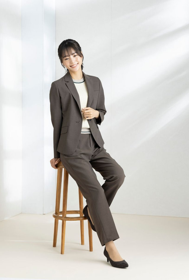 自分らしく輝く、エレガンススーツ「Diana」 KONAKA
