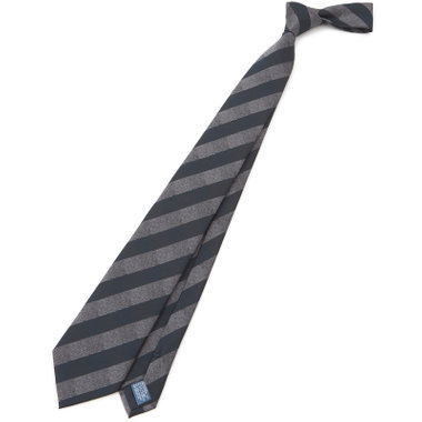 【JOHN PEARSE White】シルクポリエステルストライプ柄ネクタイ/8.0㎝幅/グレー