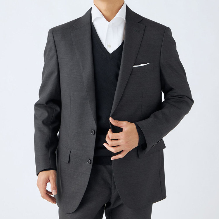 ＫＡＮＳＡＩＭＡＮ 【KANSAIMAN collection】【秋冬】2釦シングルスーツ ショートタック/グレー/REAL GRAY COLLECTION/NEW ZEALAND WOOL SHOWER CLEAN/SustainaBee Wool/※裾上げ必要 グレー濃色