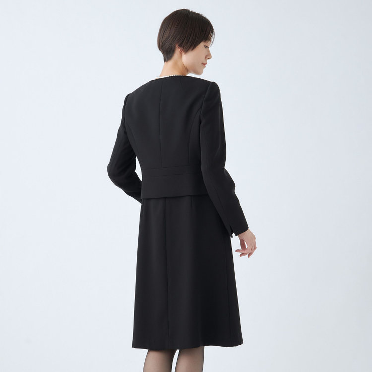 ソノタ（KONAKA用） 【BIEN BELLE】【年間】【ストレッチ】ノーカラーサテン使いアンサンブルレディースフォーマル 黒