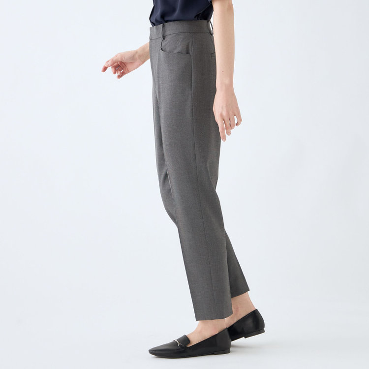 ナチュラル　ビューティー 【NATURAL BEAUTY】【年間】テーパードパンツ/グレー/ウエストストレッチ/※裾上げ済み仕様 グレー濃色