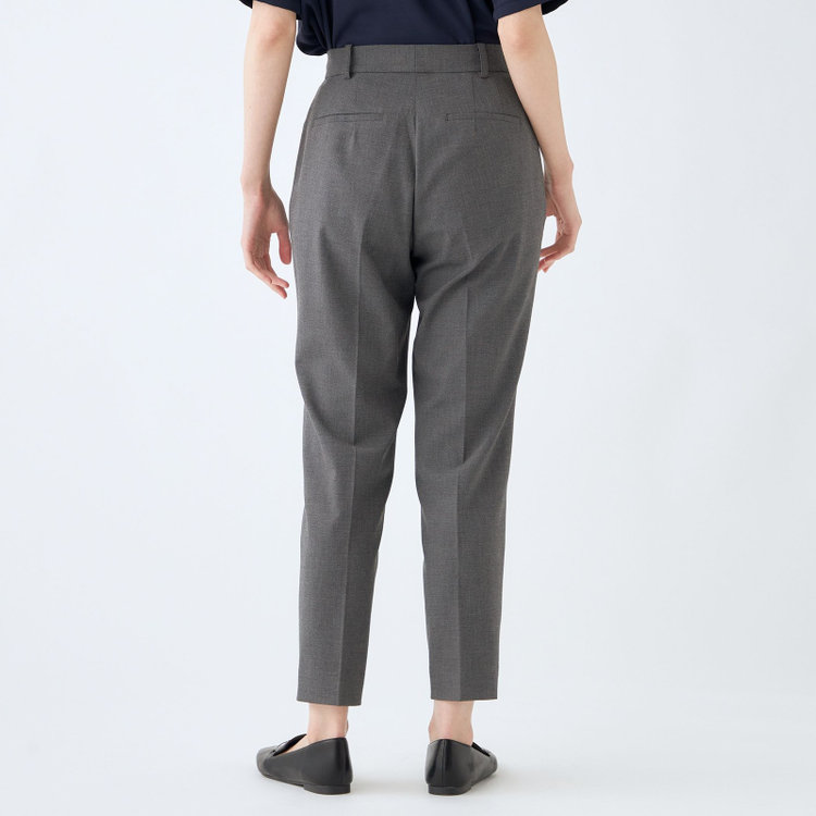 ナチュラル　ビューティー 【NATURAL BEAUTY】【年間】テーパードパンツ/グレー/ウエストストレッチ/※裾上げ済み仕様 グレー濃色