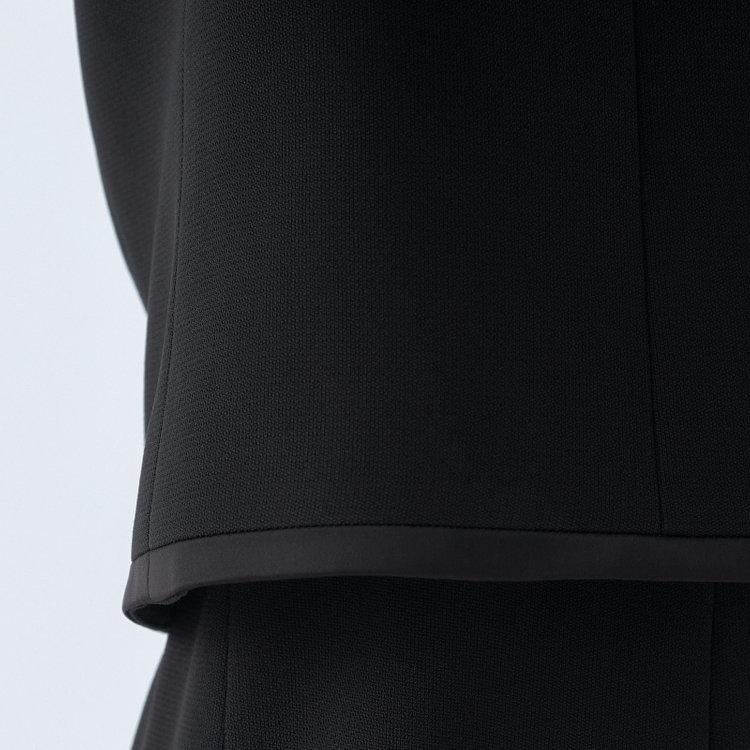 ＢＩＥＮ ＢＥＬＬＥ 【BIEN BELLE】【年間】【ストレッチ】ノーカラーサテン縁取りアンサンブルレディースフォーマル 黒