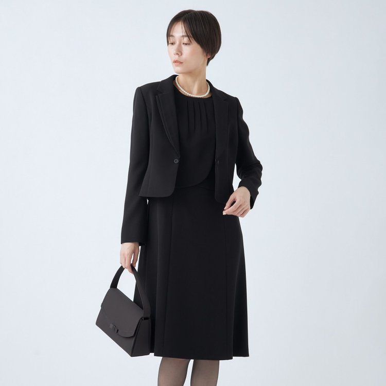 ＢＩＥＮ ＢＥＬＬＥ 【BIEN BELLE】【年間】【ストレッチ】テーラーサテン使いアンサンブルレディースフォーマル その他