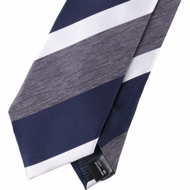 KONAKA　アウトレット 【WEB限定/OUTLET/汚れ・キズ等有】【JOHN PEARSE Black】シルクブレンドストライプネクタイ 7.5cm幅/ネイビー×グレー×ホワイト グレー系(灰)