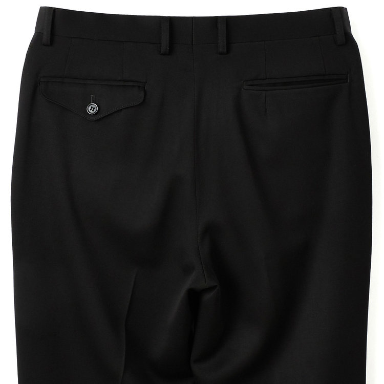 ドナートヴィンチ 【Donato Vinci Italy】【秋冬】カシミヤシルクブレンド濃染加工/4釦1掛けダブルフォーマルスーツ 1タックパンツ/防虫加工/導電性繊維/アジャスター付き/※裾上げ必要 黒