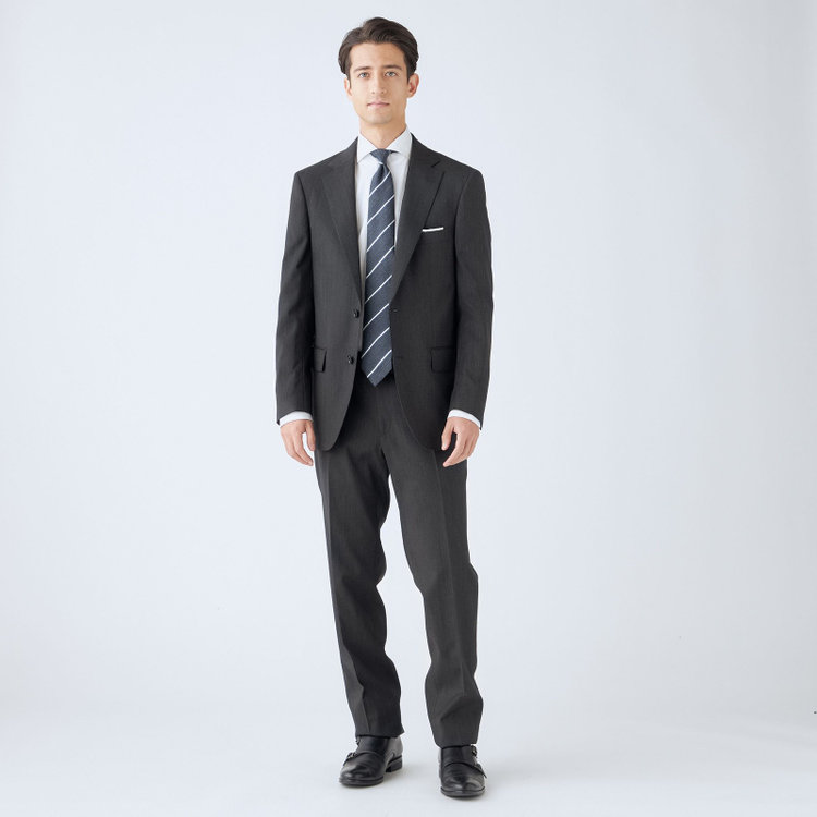 ＫＡＮＳＡＩＭＡＮ 【KANSAIMAN collection】【秋冬】2釦シングルスーツ ショートタック/グレー×ストライプ/SHOWER CLEAN/※裾上げ必要 グレー濃色