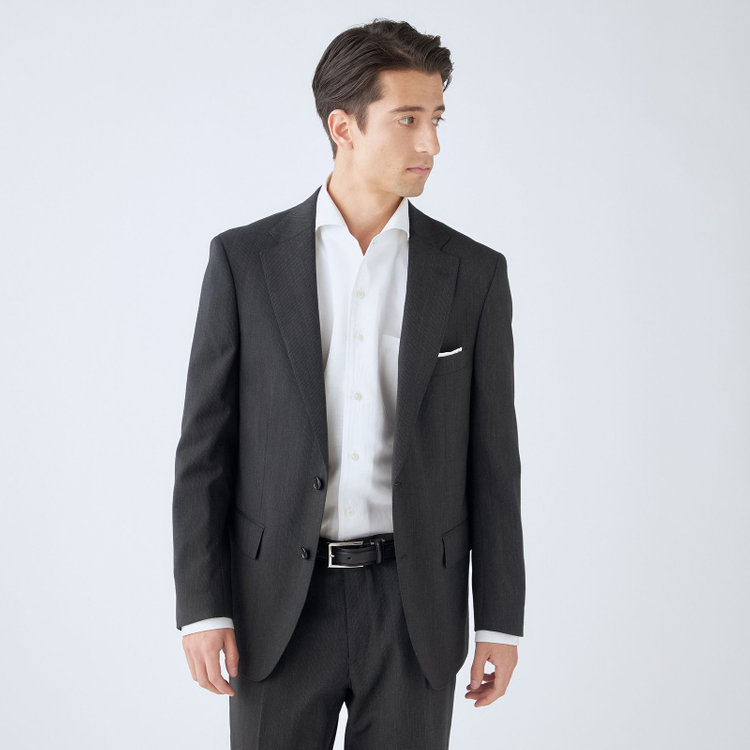 ＫＡＮＳＡＩＭＡＮ 【KANSAIMAN collection】【秋冬】2釦シングルスーツ ショートタック/グレー×ストライプ/SHOWER CLEAN/※裾上げ必要 グレー濃色