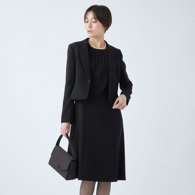 ＢＩＥＮ ＢＥＬＬＥ 【BIEN BELLE】【年間】【ストレッチ】テーラーサテン使いアンサンブルレディースフォーマル その他