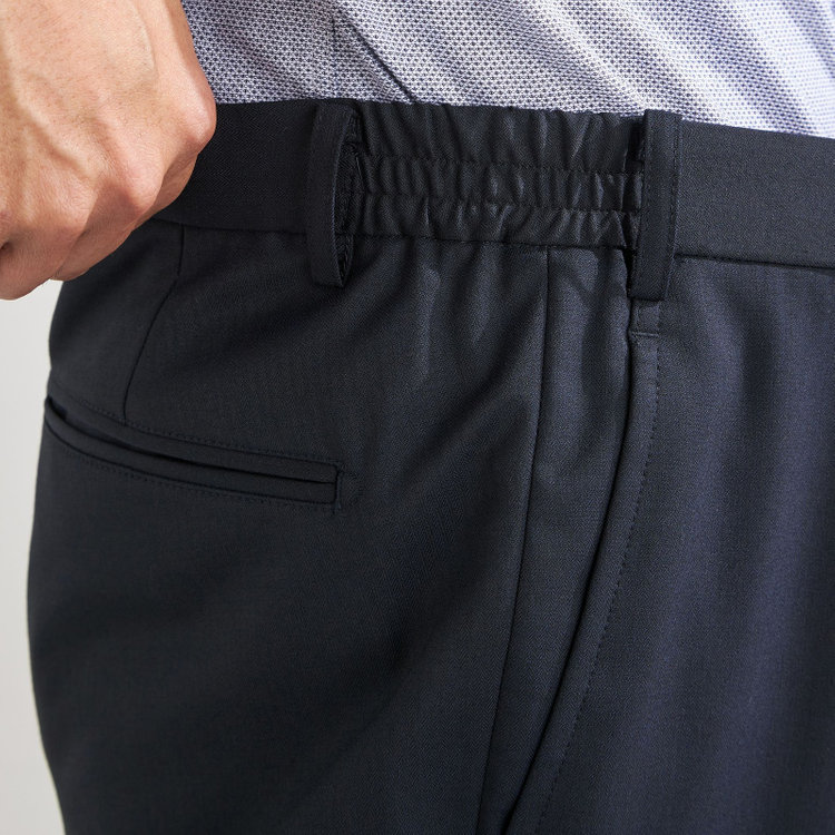 ＫＡＮＳＡＩＭＡＮ 【KANSAIMAN collection】【秋冬】2釦シングルスーツ ショートタック/ネイビー×シャドーストライプ/ULTRA MOVE/※裾上げ必要 紺中間