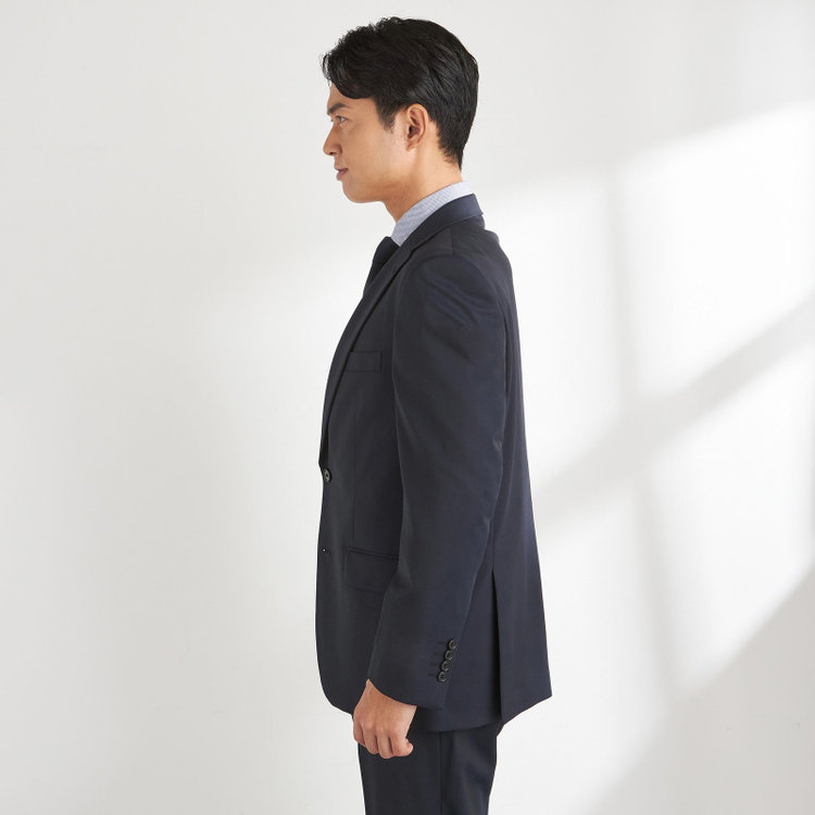 ＫＡＮＳＡＩＭＡＮ 【KANSAIMAN collection】【秋冬】2釦シングルスーツ ショートタック/ネイビー×シャドーストライプ/ULTRA MOVE/※裾上げ必要 紺中間