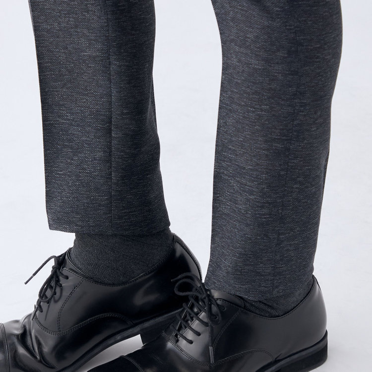 ＪＰ コンフォート 【JOHN PEARSE comfort navy】【春夏】機能性ポリエステル ショートタックパンツ/ネイビー/ウエストムーブ仕様/ULTRA MOVE/※裾上げ必要 紺中間