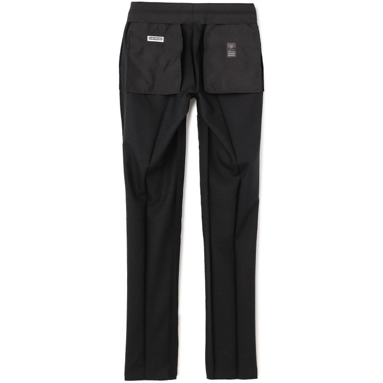 ＪＰ コンフォート 【JOHN PEARSE comfort】【春夏】2釦シングルスーツ ショートタック/ブラック/REAL BLACK/NEW ZEALAND WOOL/SHOWER CLEAN/SustainaBee Wool/※裾上げ必要 黒