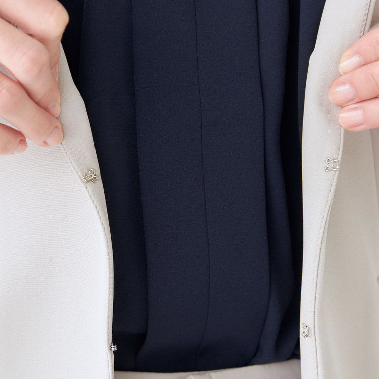 KONAKA　アウトレット 【WEB限定/OUTLET/汚れ・キズ等有】【mirum purple】【年間】キーカラージャケット/グレージュ グレー淡色