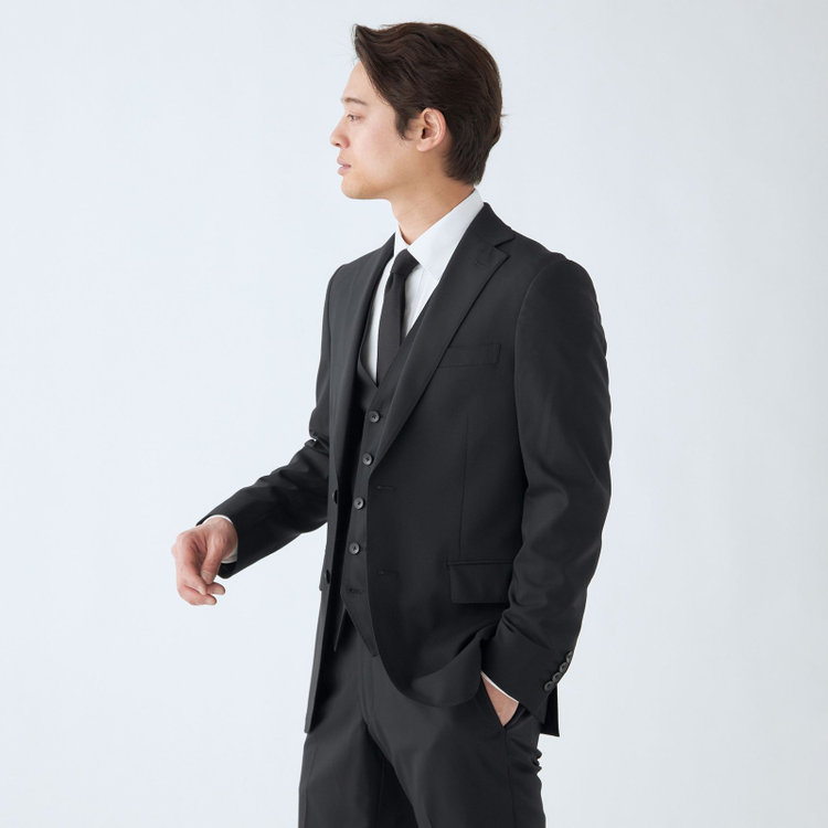 ＪＰ コンフォート 【JOHN PEARSE comfort】【春夏】2釦シングルスリーピーススーツ 1タック/ブラック×シャドーストライプ/ストレッチ/ウエストシャーリング仕様ULTRA MOVE/SHOWER CLEAN/※裾上げ必要 黒