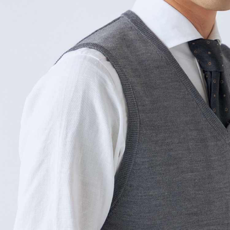 ＪＰコンフォート ネイビー 【JOHN PEARSE comfort navy】【秋冬】ニットベスト/グレー/洗える×毛玉レス グレー中間