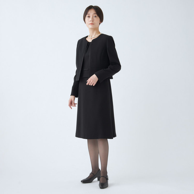 ソノタ（KONAKA用） 【BIEN BELLE】【年間】【ストレッチ】ノーカラーサテン使いアンサンブルレディースフォーマル 黒