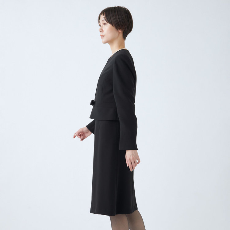 ソノタ（KONAKA用） 【BIEN BELLE】【年間】【ストレッチ】ノーカラーサテン使いアンサンブルレディースフォーマル 黒