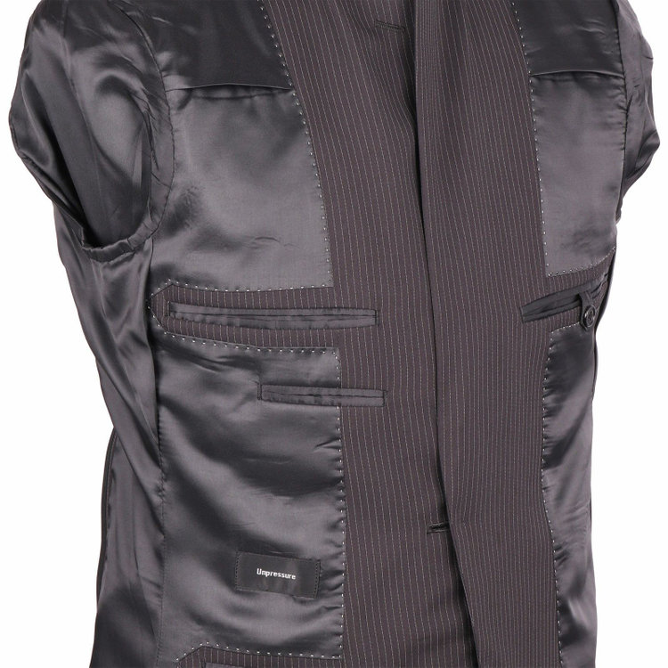 ＵＮＰＲＥＳＳＵＲＥ 【Unpressure】【春夏】2釦シングルスーツ 0タック/ブラック×ストライプ/ウォッシャブルパンツ ブラック系(黒)