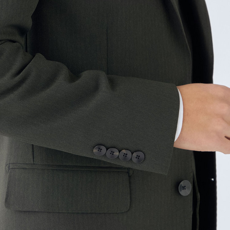 ＪＰ コンフォート 【JOHN PEARSE comfort】【年間】2釦シングルスリーピーススーツ ショートタック/カーキ/ウエストシャーリング仕様/「ULTRA MOVE」ストレッチ・ウォッシャブル/※裾上げ必要 緑中間