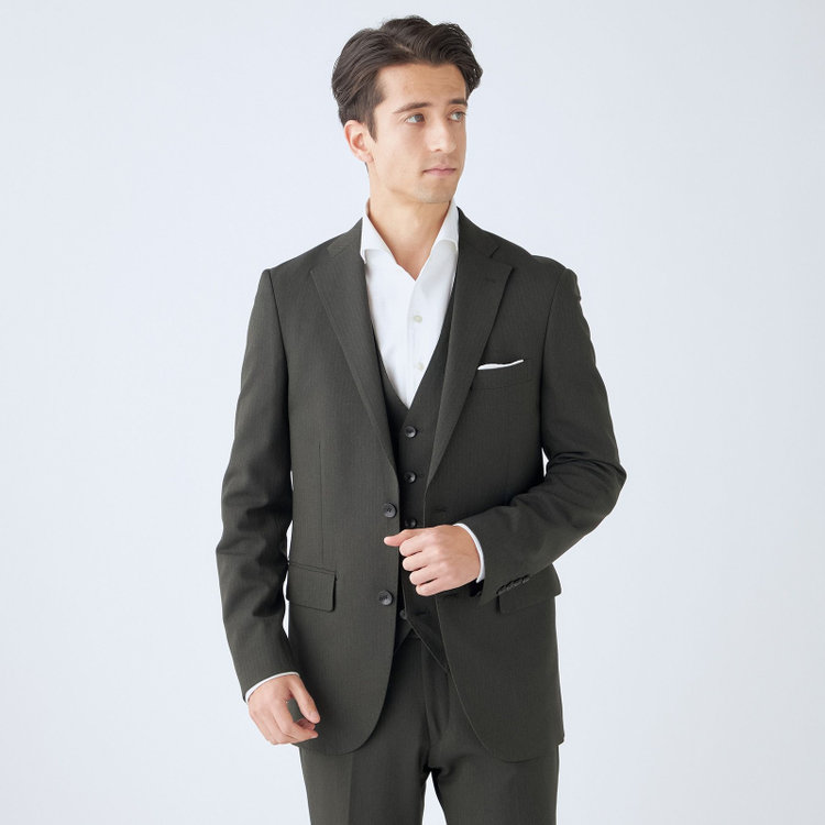 ＪＰ コンフォート 【JOHN PEARSE comfort】【年間】2釦シングルスリーピーススーツ ショートタック/カーキ/ウエストシャーリング仕様/「ULTRA MOVE」ストレッチ・ウォッシャブル/※裾上げ必要 緑中間