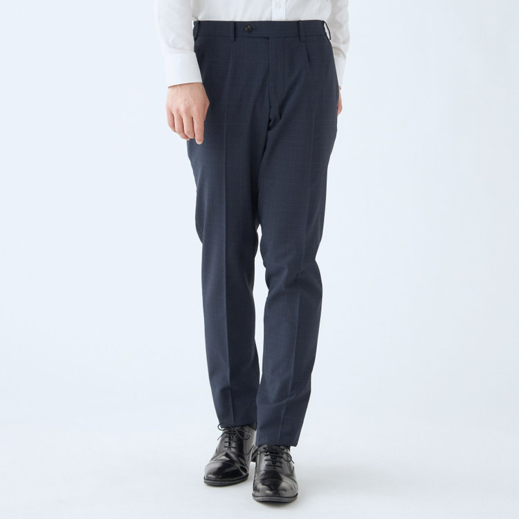KONAKA　アウトレット 【WEB限定/OUTLET/汚れ・キズ等有】【JOHN PEARSE comfort】【春夏】2釦シングルスーツ ショートタック/ネイビー×チェック/ULTRA MOVE/TRABEST/ウエストシャーリング仕様/ウォッシャブル/ストレッチ/※裾上げ必要 紺中間