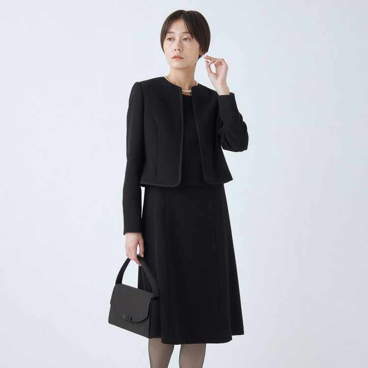 ＢＩＥＮ ＢＥＬＬＥ 【BIEN BELLE】【年間】【ウォッシャブル】ノーカラーサテン縁取りアンサンブルレディースフォーマル 黒