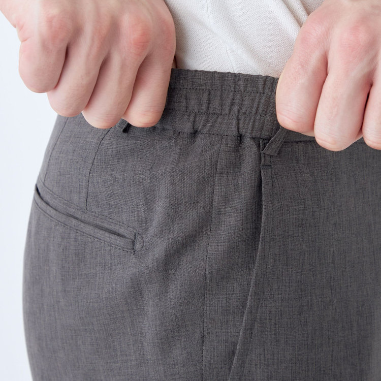 ＪＰ コンフォート 【JOHN PEARSE comfort】【春夏】2釦シングルスーツ ショートタック/グレー/パッチポケット/ウエストシャーリング仕様/※パンツ裾上げ済み仕様 グレー濃色