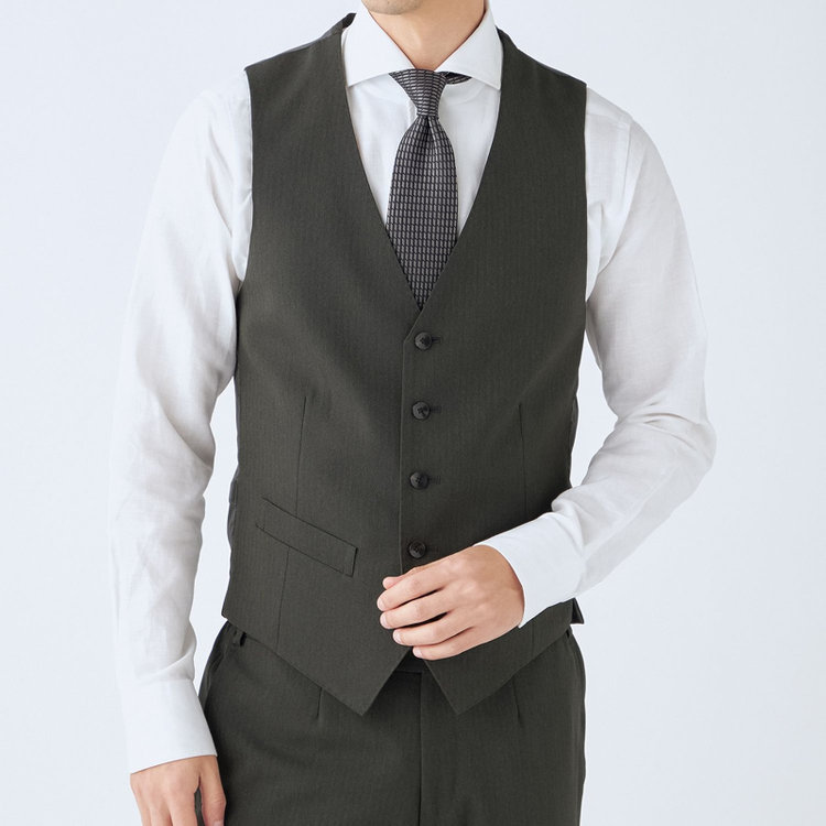 ＪＰ コンフォート 【JOHN PEARSE comfort】【年間】2釦シングルスリーピーススーツ ショートタック/カーキ/ウエストシャーリング仕様/「ULTRA MOVE」ストレッチ・ウォッシャブル/※裾上げ必要 緑中間