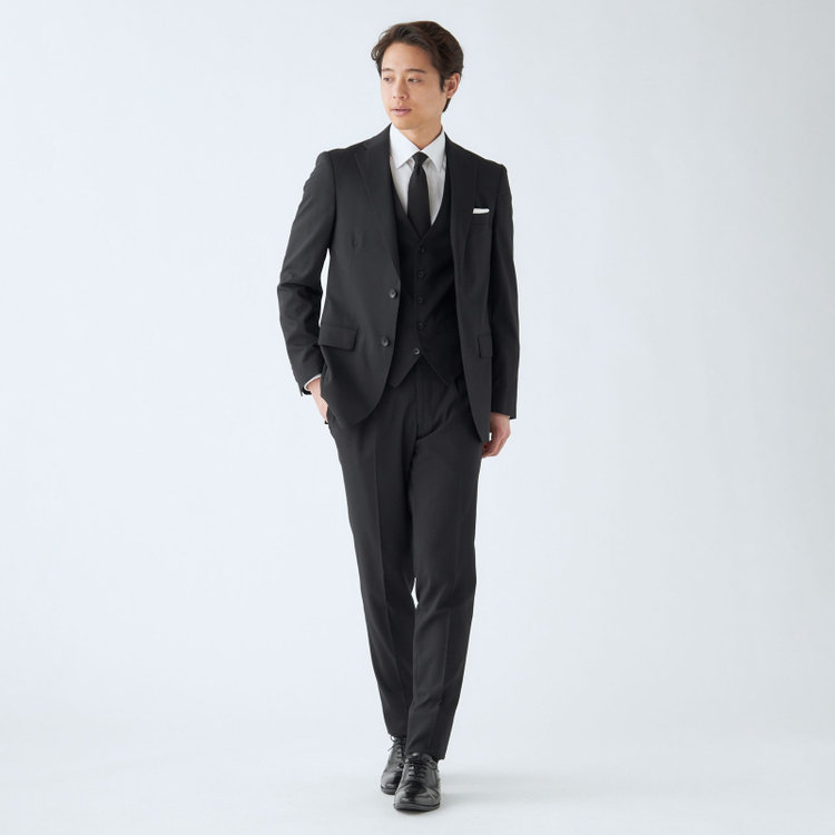 ＪＰ コンフォート 【JOHN PEARSE comfort】【春夏】2釦シングルスリーピーススーツ 1タック/ブラック×シャドーストライプ/ストレッチ/ウエストシャーリング仕様ULTRA MOVE/SHOWER CLEAN/※裾上げ必要 黒