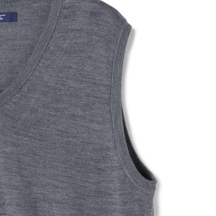 ＪＰコンフォート ネイビー 【JOHN PEARSE comfort navy】【秋冬】ニットベスト/グレー/洗える×毛玉レス グレー中間