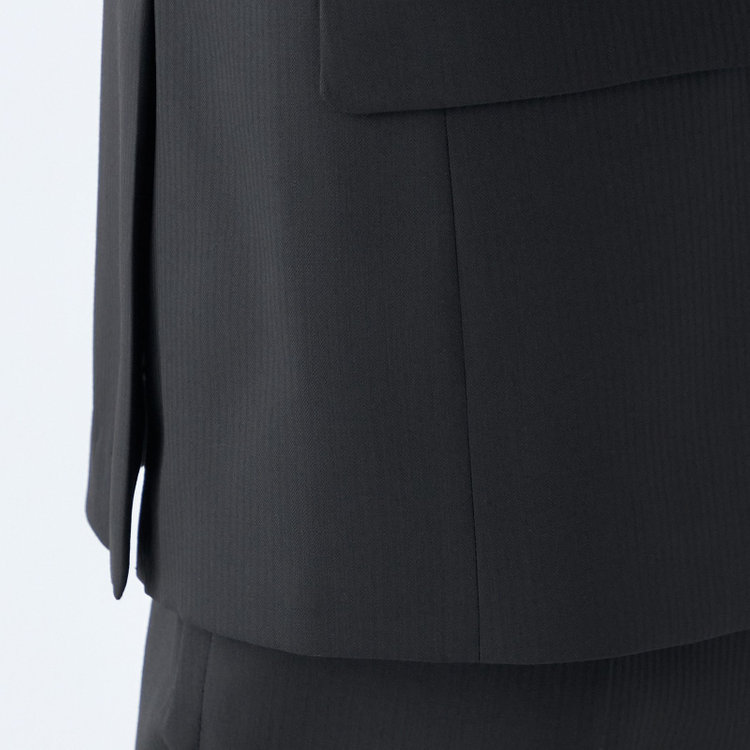 ＫＡＮＳＡＩＭＡＮ 【KANSAIMAN collection Style authentic】【秋冬】スペアパンツ付き/2釦シングルスーツ ショートタック/ブラック×シャドーストライプ/RAIN SUIT 黒