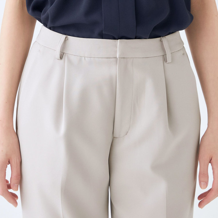 KONAKA　アウトレット 【WEB限定/OUTLET/汚れ・キズ等有】【mirum purple】【年間】タックテーパードパンツ/グレージュ グレー淡色